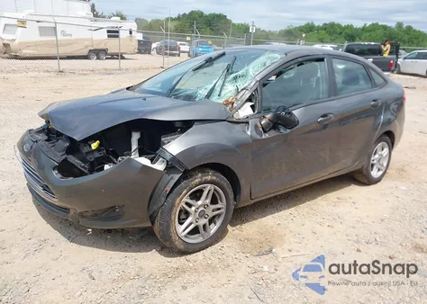 2017 Ford Fiesta Se z USA, uszkodzony, nr VIN 3FADP4BJ7HM153936